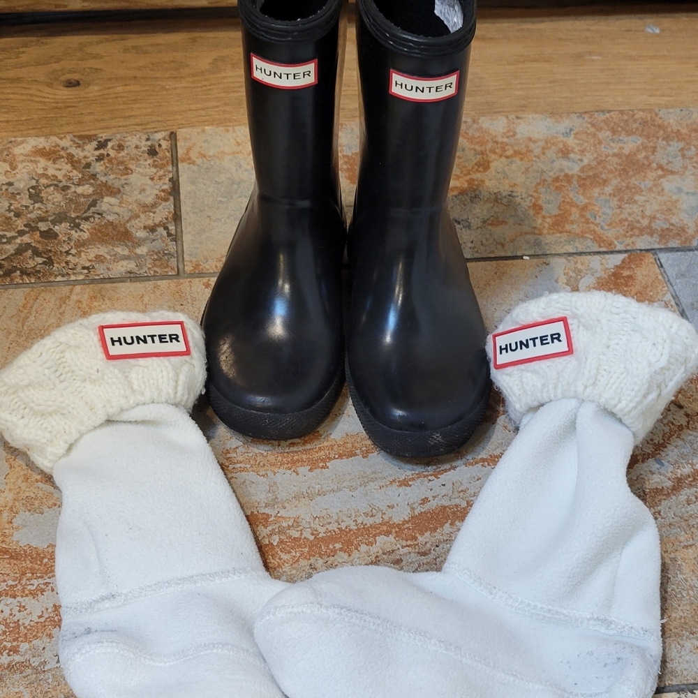 Hunter Boots with cable knit socks